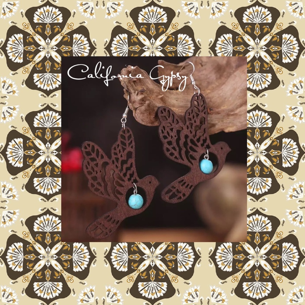 Turquoise Tooled Wood Bird Earrings - Picture 5 of 7
